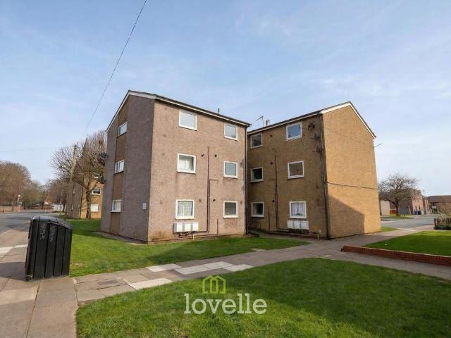 Flat for sale in East Marsh, Grimsby