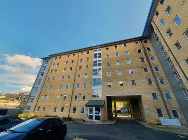 Flat for sale in Great Horton, West Yorkshire
