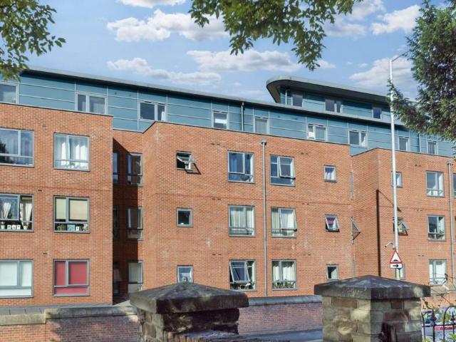 Flat for sale in Lakenham, East Bank