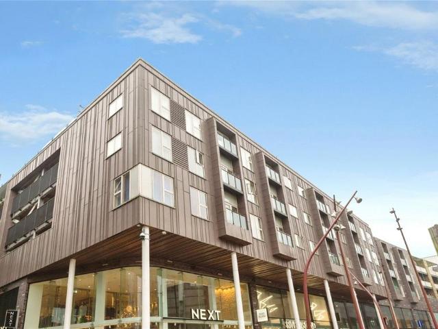 Flat for sale in Fernhill, Bury
