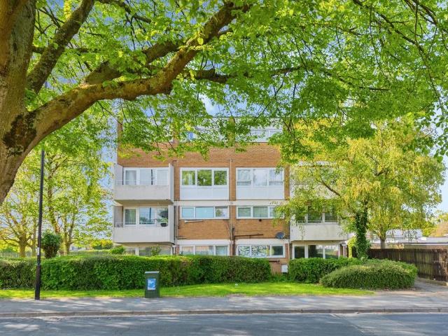 Flat for sale in Binley, West Midlands