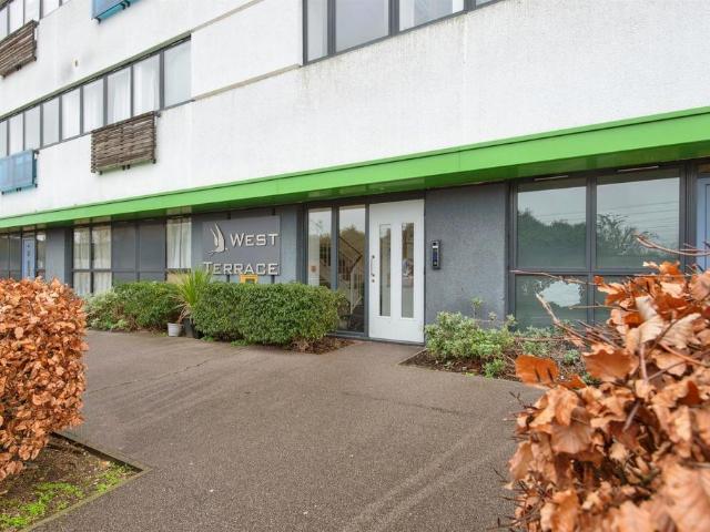 Flat for sale in Bedwell, Shephall