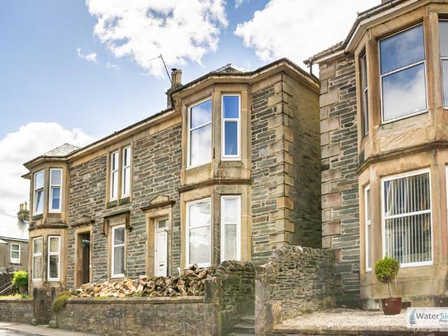 Flat for sale in Auchamore, Dunoon