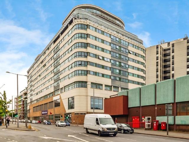 Flat for sale in St Ann's, Haddon