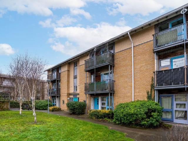 Flat for sale in Barnwell, Arbury