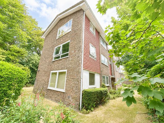 Flat for sale in Clapham, West Sussex