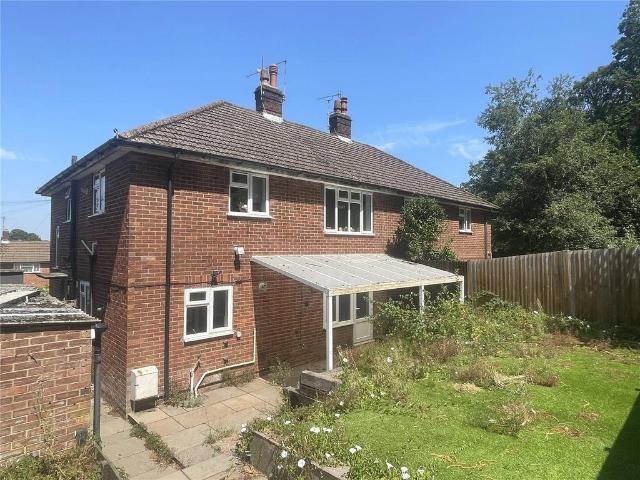 Flat for sale in Bolton Low Houses, Hampshire