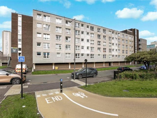Flat for sale in Cowcaddens, Glasgow