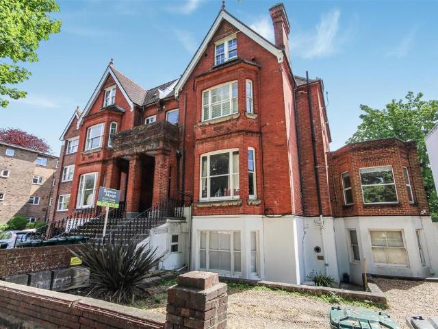 Flat for sale in Round Hill, Brighton & Hove