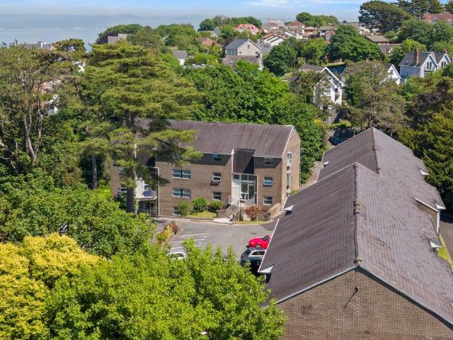 Flat for sale in Rotherslade, Newton