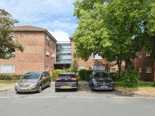 Flat for sale in Thames View, Isle Of Man