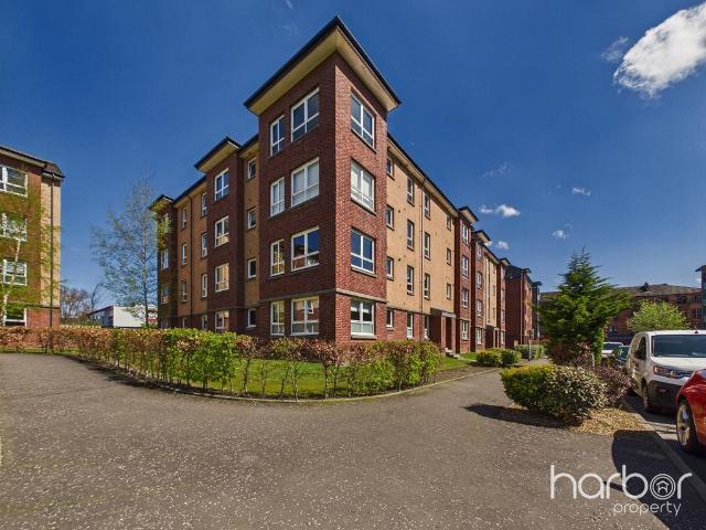 Flat for sale in Newbank, Scotland