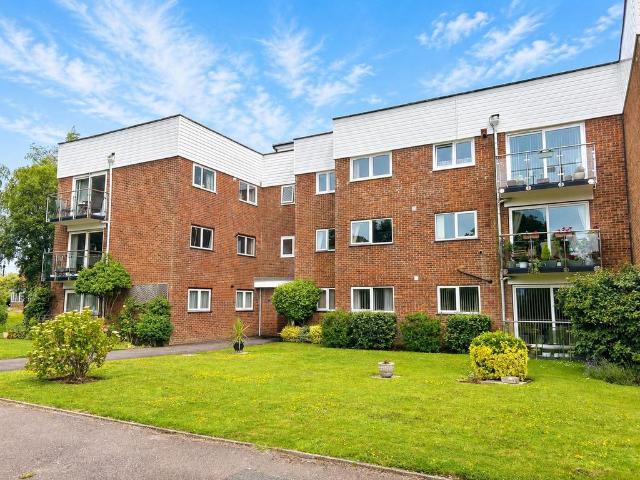 Flat for sale in Little Common, Heathlands