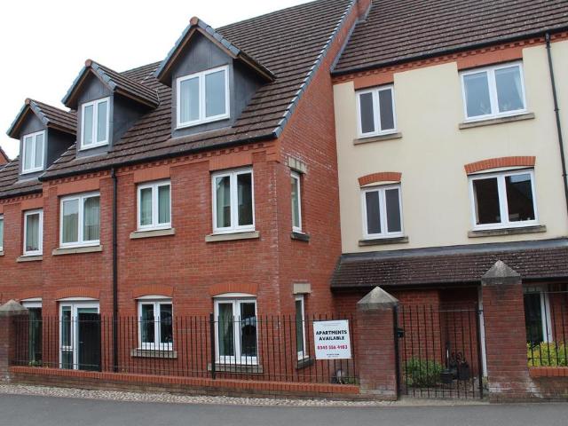 Flat for sale in Telford