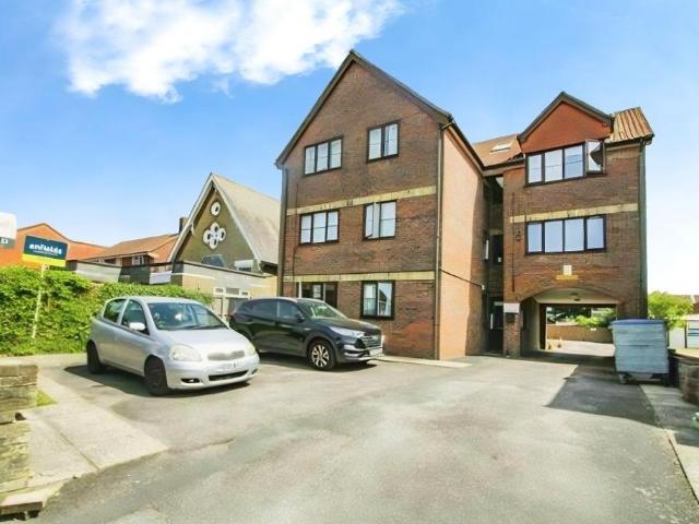 Flat for sale in Hill, City Of Southampton