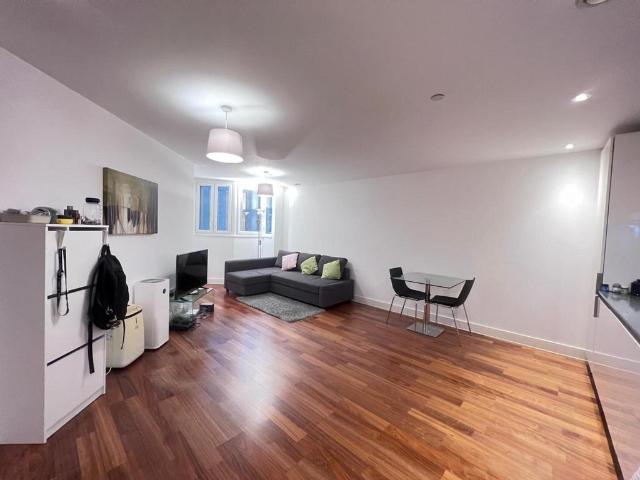 Flat for sale in Edgbaston, Isle Of Man