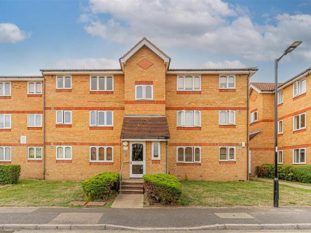 Flat for sale in Isle Of Man