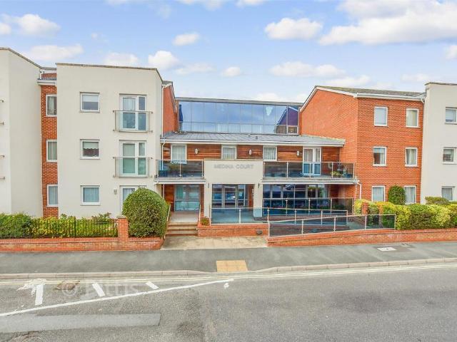 Flat for sale in Shide, Isle Of Wight