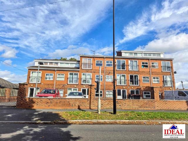 Flat for sale in Scawsby, Doncaster