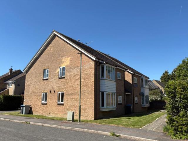Flat for sale in Black Bourton, Oxfordshire