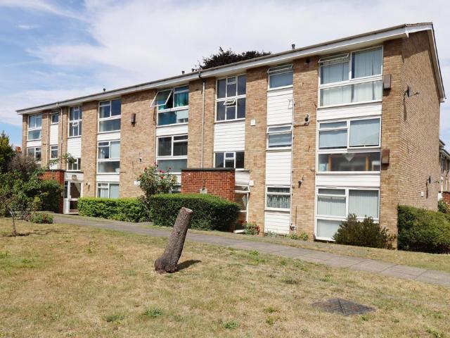 Flat for sale in Greater London