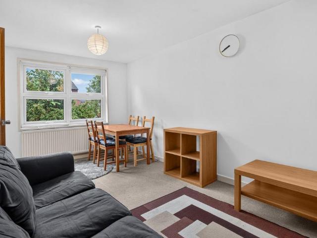 Flat for sale in Greater London