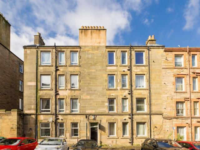 Flat for sale in Gorgie/Dalry, Scotland