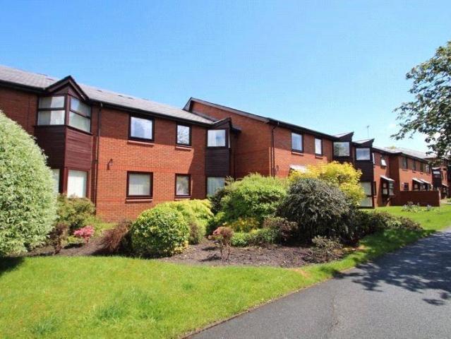 Flat for sale in Marple, Greater Manchester
