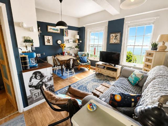 Flat for sale in Tenby, Pembrokeshire