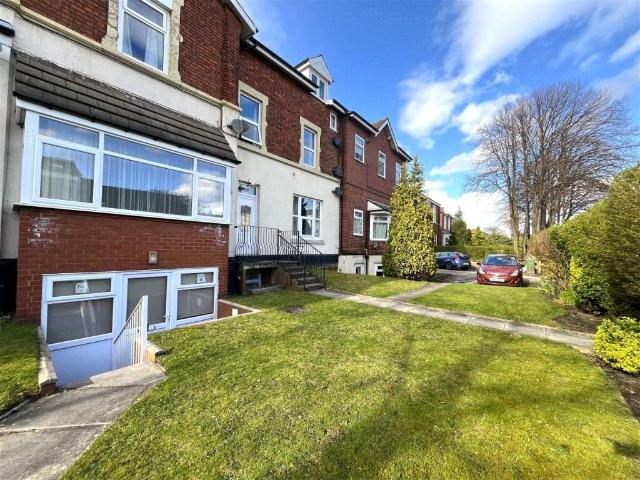 Flat for sale in Meols Cop, Southport