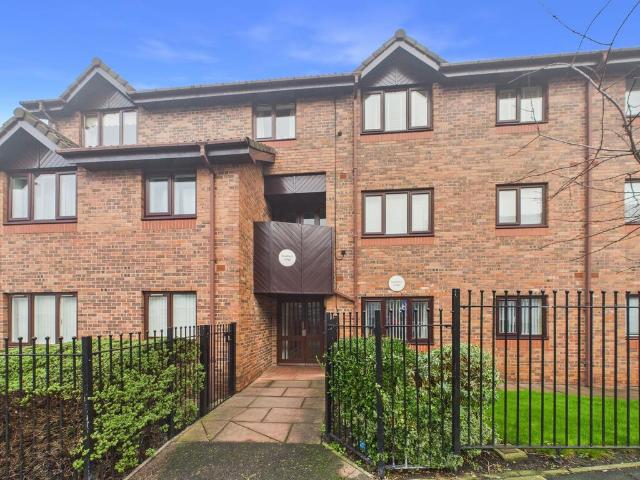 Flat for sale in Low Fell, Isle Of Man