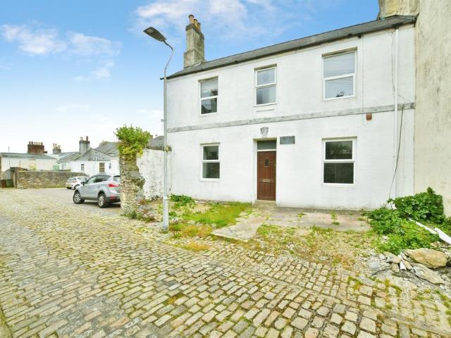 Flat for sale in Pennycomequick, Mount Wise
