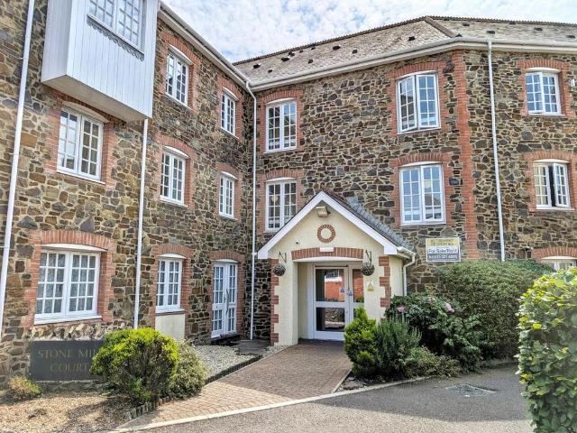 Flat for sale in Alcombe, Minehead