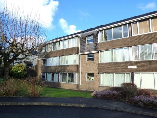 Flat for sale in Rotherslade, Newton