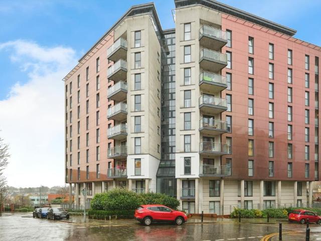 Flat for sale in Calthorpe Fields, West Midlands