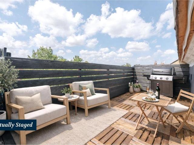 Flat for sale in Kilburn, Greater London