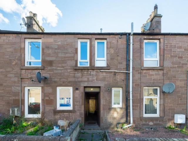 Flat for sale in Easterbank, Forfar