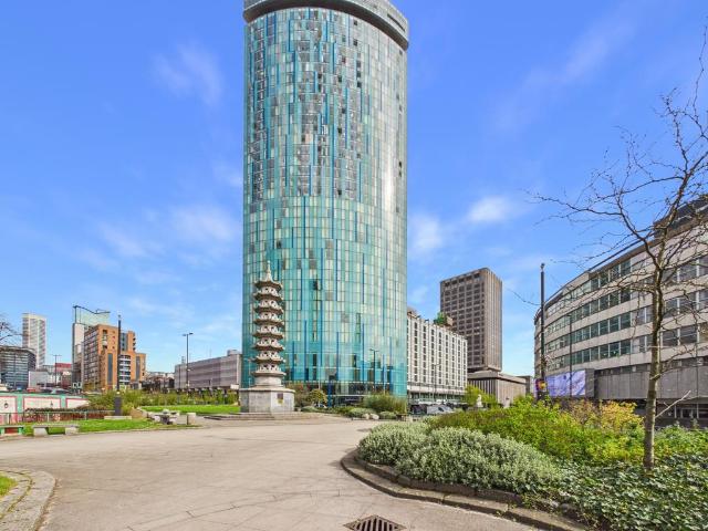 Flat for sale in Jewellery Quarter, West Midlands