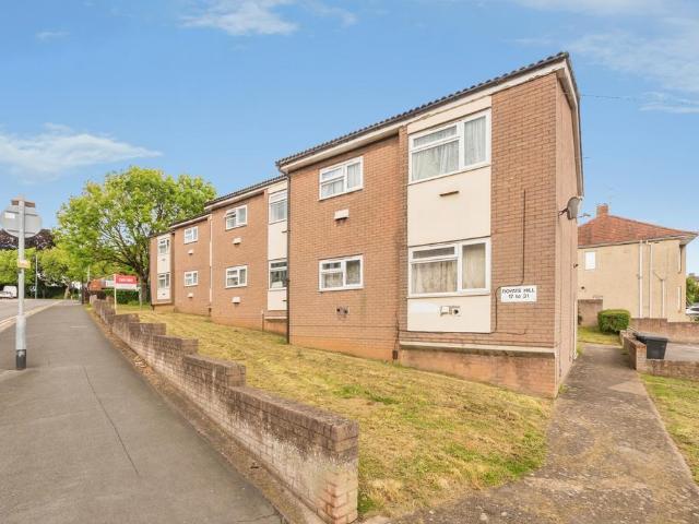 Flat for sale in Feckenham, City Of Bristol