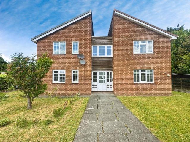 Flat for sale in Woodside, Crawcrook