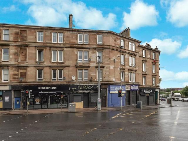 Flat for sale in Dennistoun, Scotland