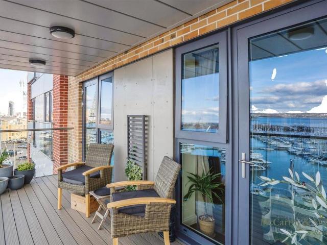 Flat for sale in Priddy's Hard, Gosport