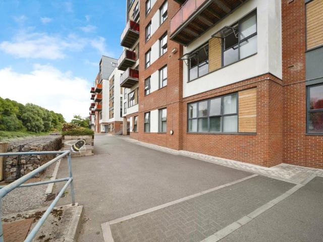 Flat for sale in St Philip's Marsh, Feckenham
