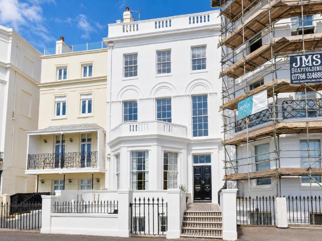 Flat for sale in Kemptown, Brighton & Hove