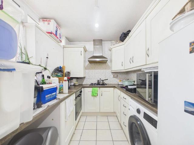 Flat for sale in Thamesmead, Isle Of Man