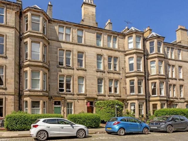 Flat for sale in Stockbridge, Scotland