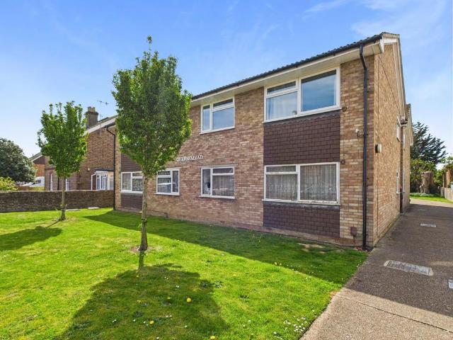 Flat for sale in Worthing, West Sussex