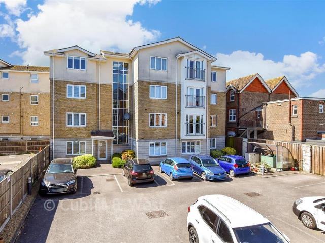 Flat for sale in Clapham, West Sussex