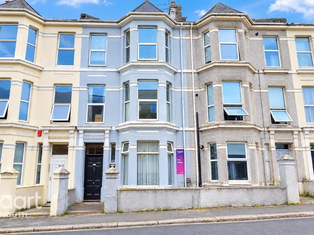 Flat for sale in Lipson Vale, Mount Wise