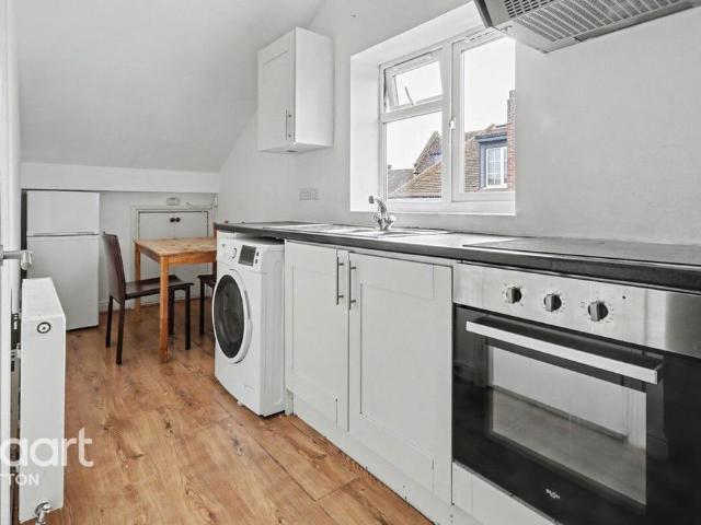 Flat for sale in Greater London